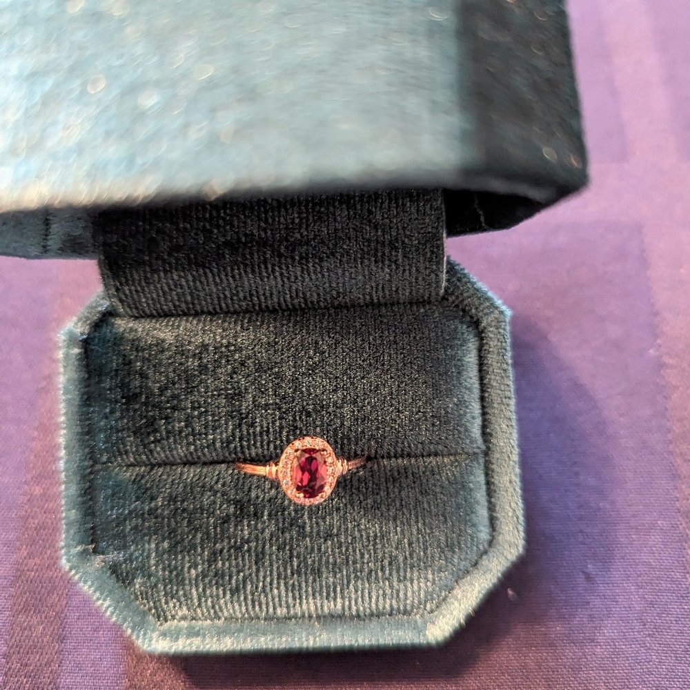 New Natural Garnet 18k rose gold plated ring size 5 $45
